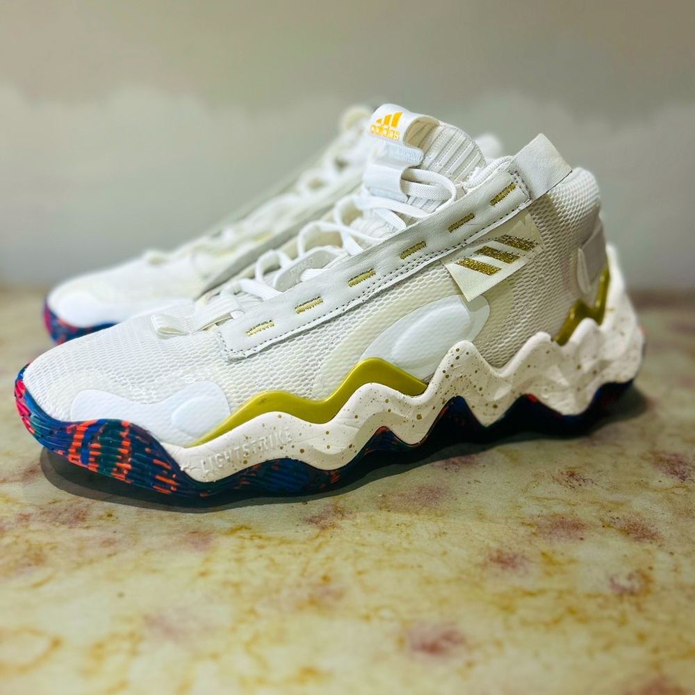 Adidas Exhibit B Candace Parker Mid-Basketball Athletic Sneakers Women’s Sz 11